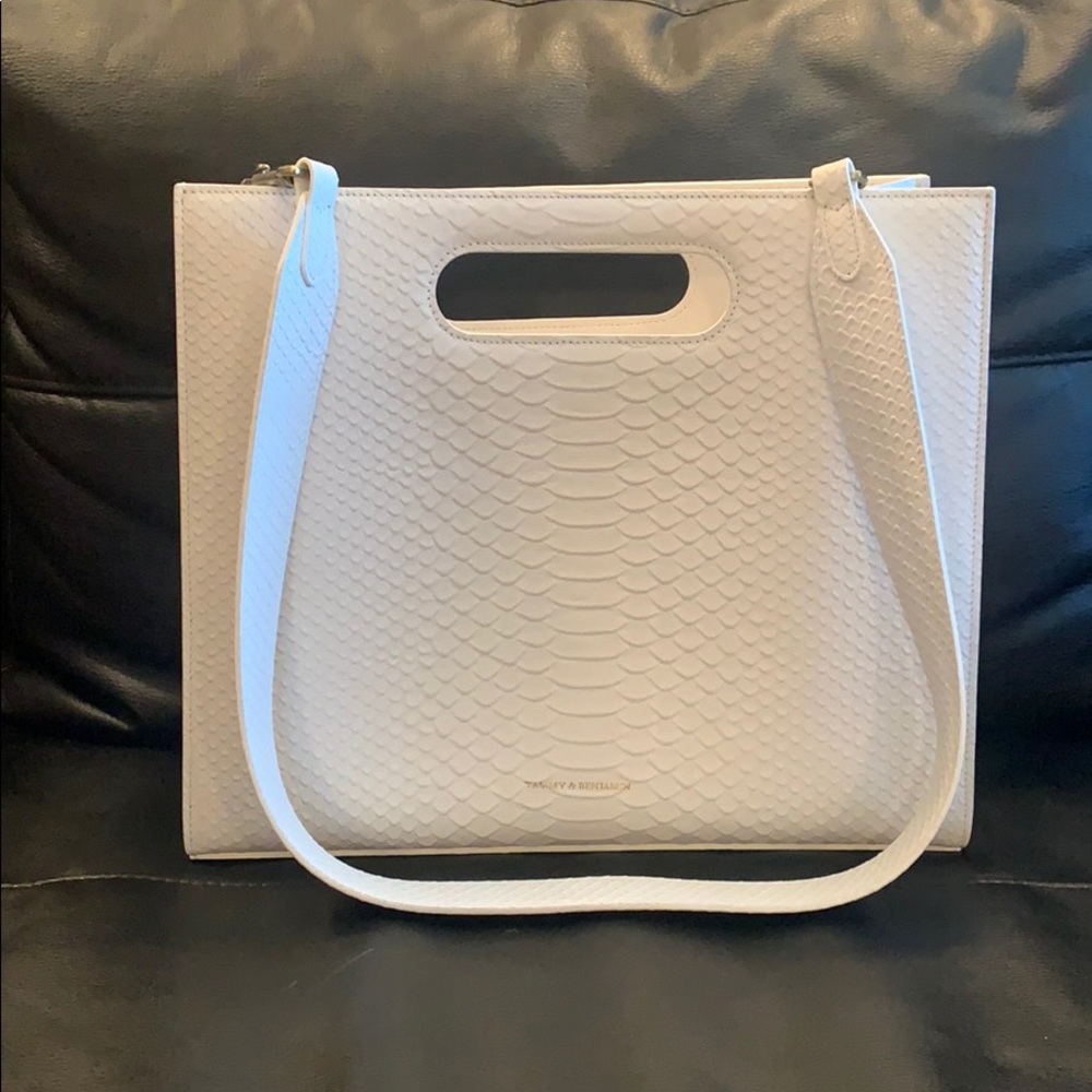 Tammy & Benjamin Leather Tote with Cutout Handles - Picture 2 of 7